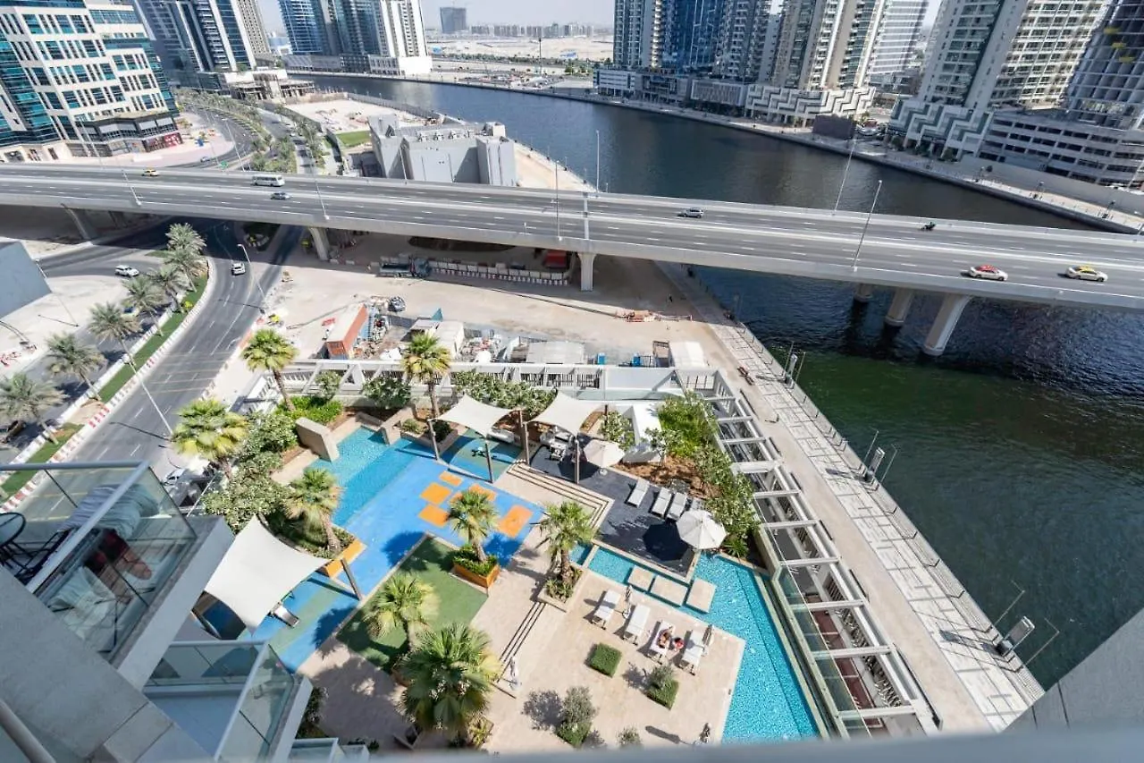 Apartment Aws Holiday Homes - Elegance Near Downtown Dubai